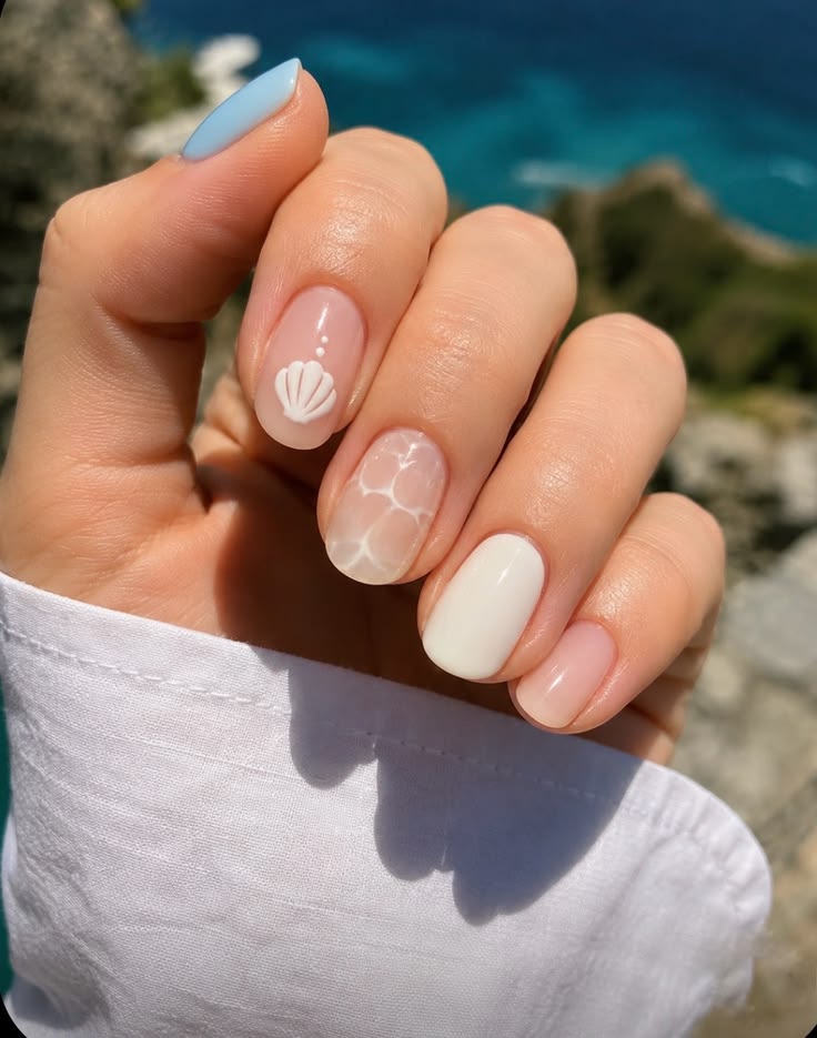 Summer nail art