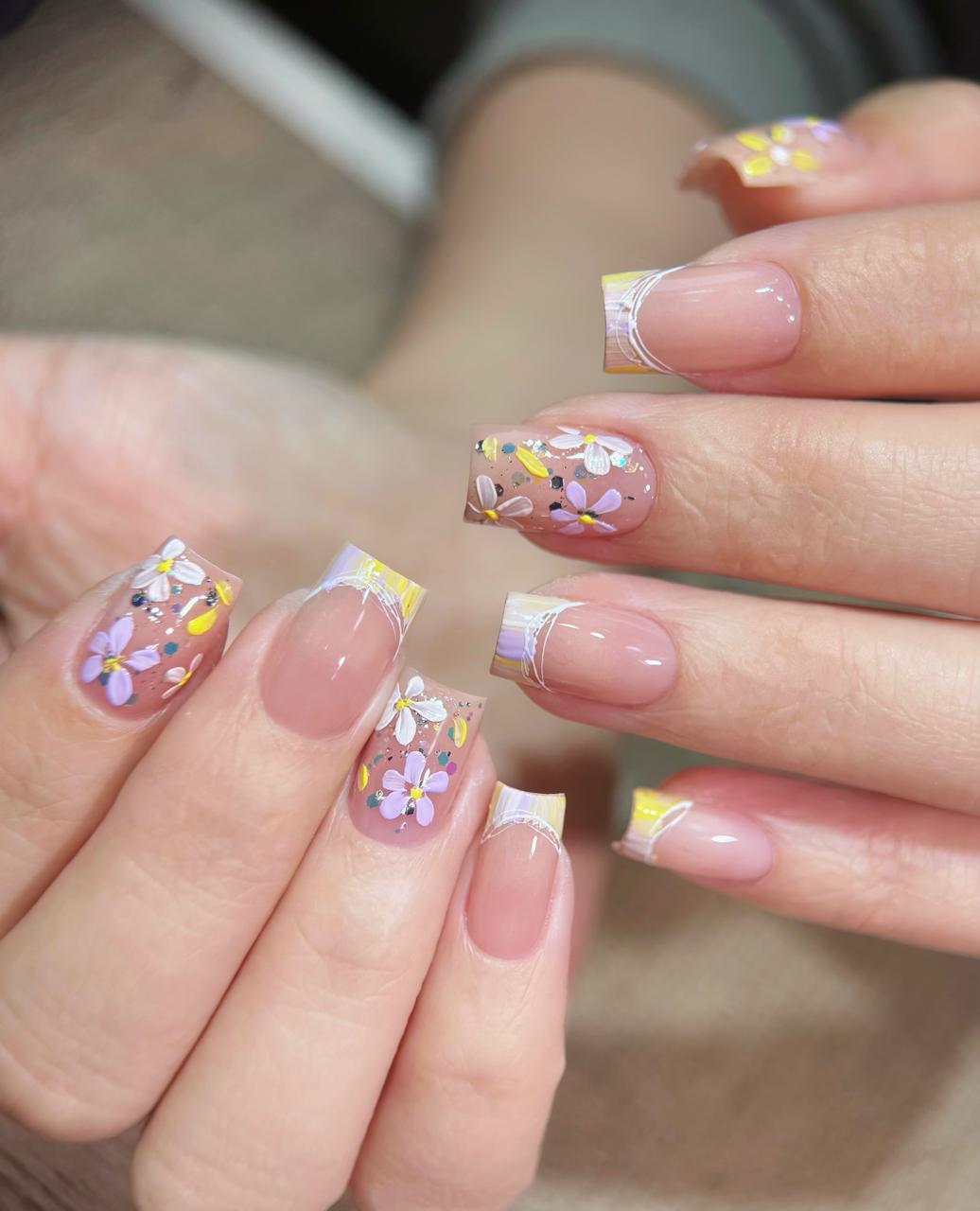 50 Gorgeous Pink Floral Nail Art Ideas
