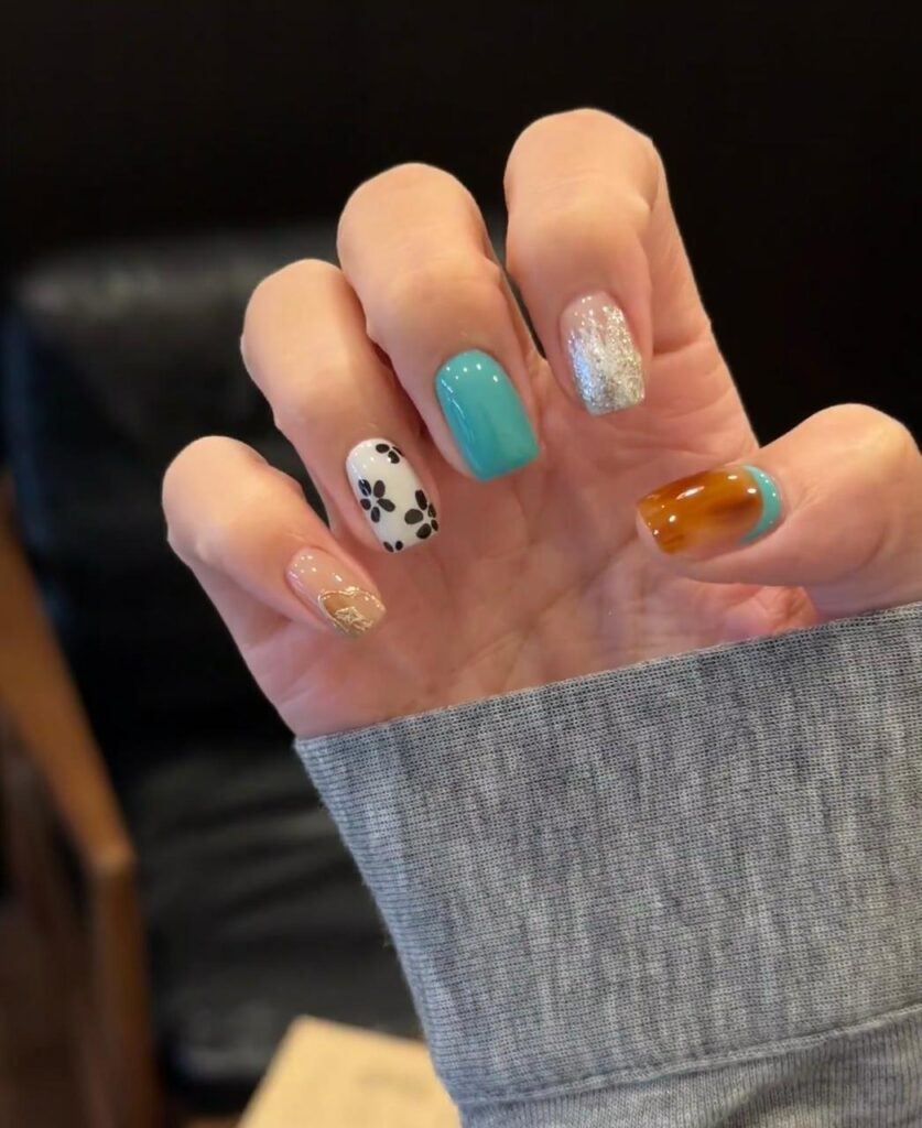 chrome teal nails