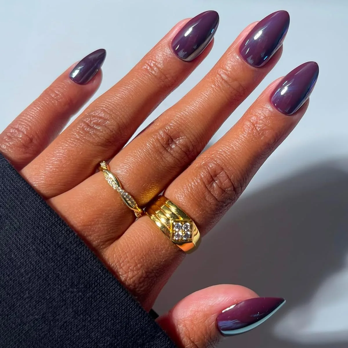 velvet fake nails - image 1
