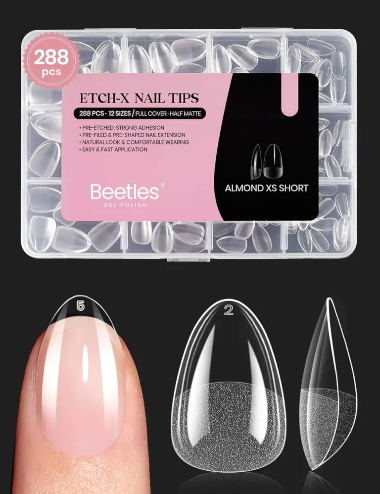 Acrylic False Nails: Gorgeous Styles for Winter Manicures