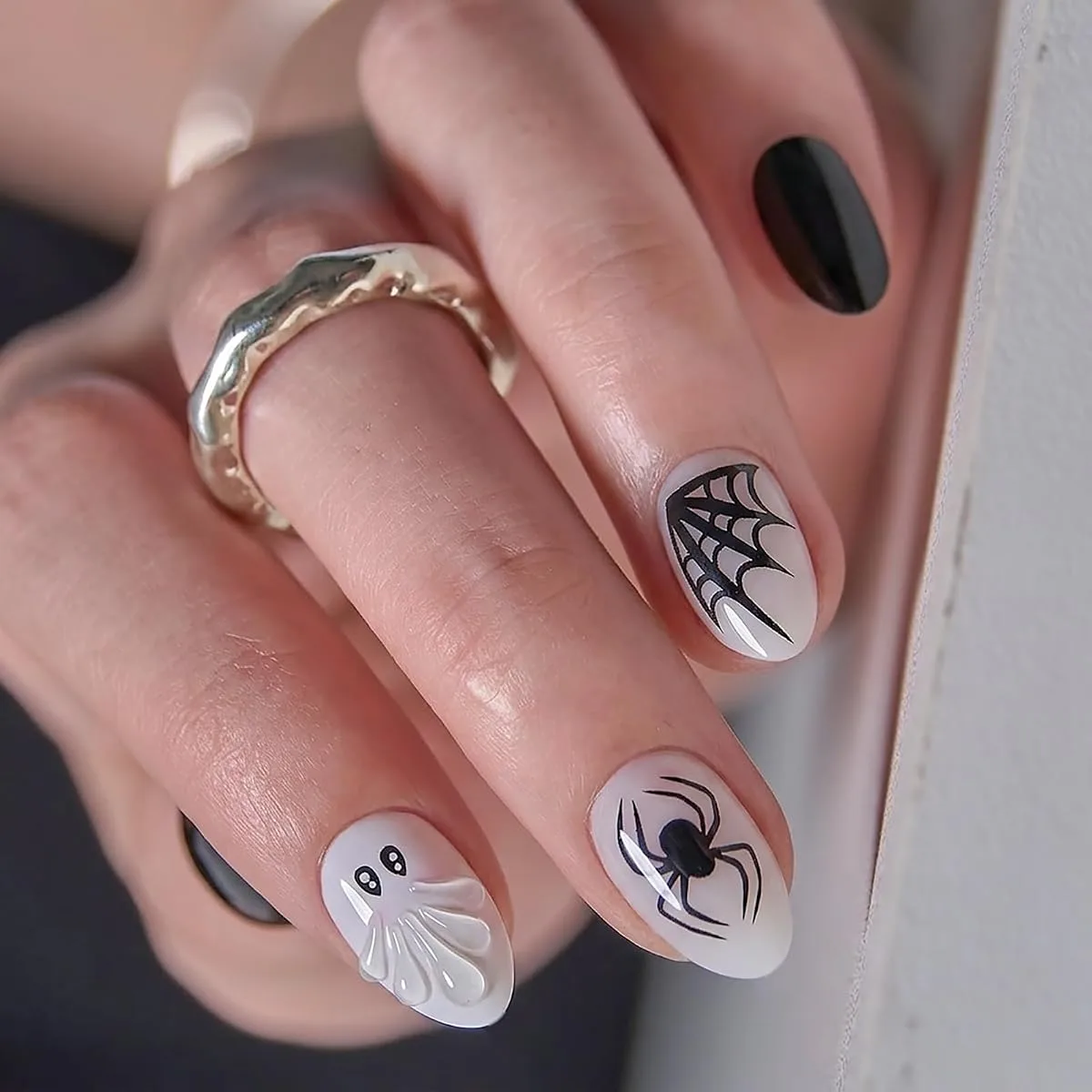 Press On Nails - image 4