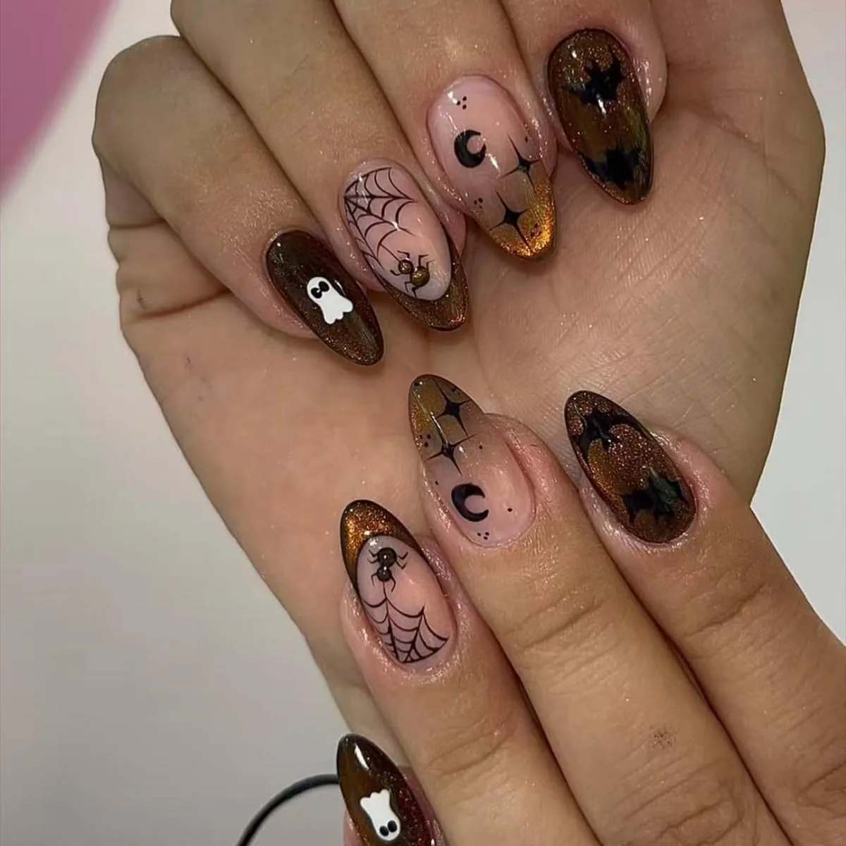 velvet fake nails - image 5